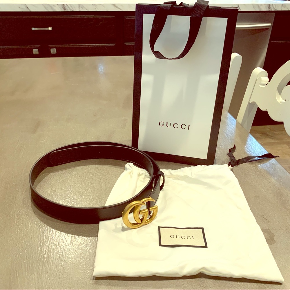 Gucci black leather belt size 90’